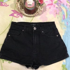 FOREVER 21 SHORTS💫